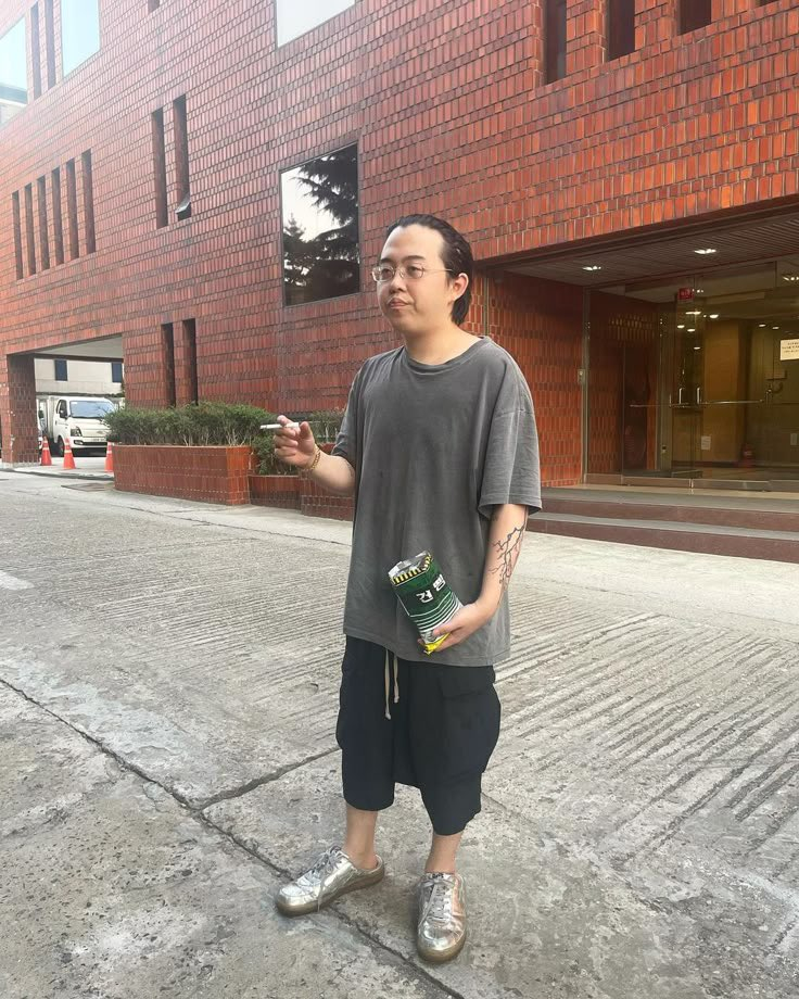 最近韩国年轻人穿搭特点 海外新鲜事 热点现场