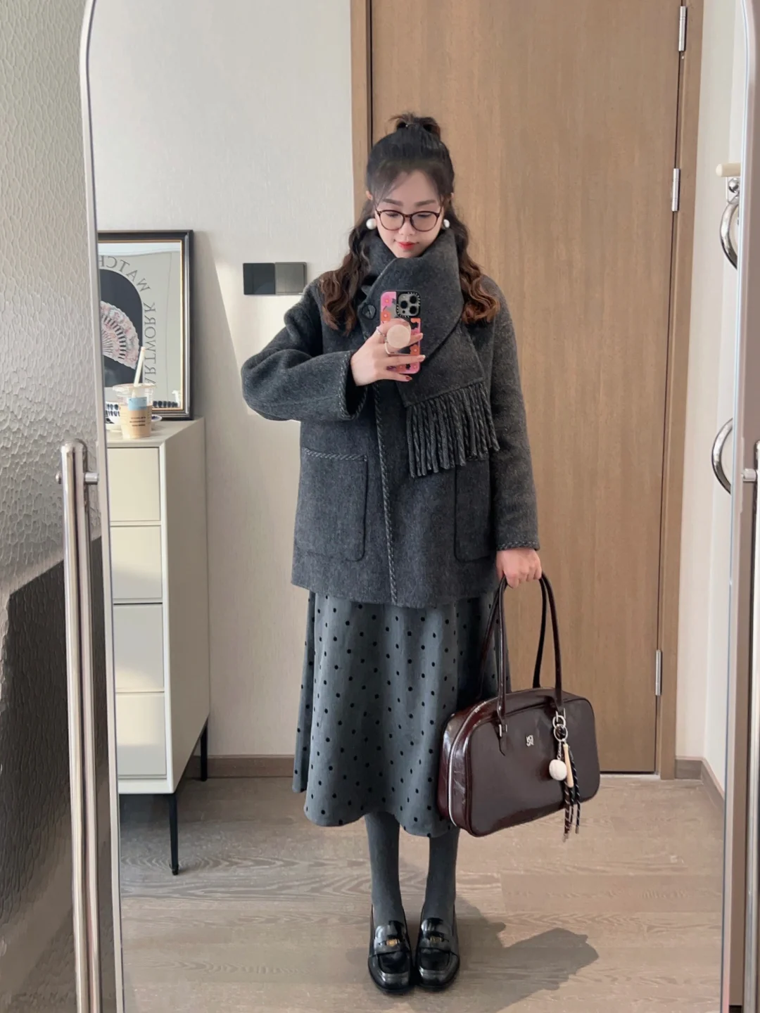 秋冬真的会反复爱上灰色系！显高级的神！🐘🍂