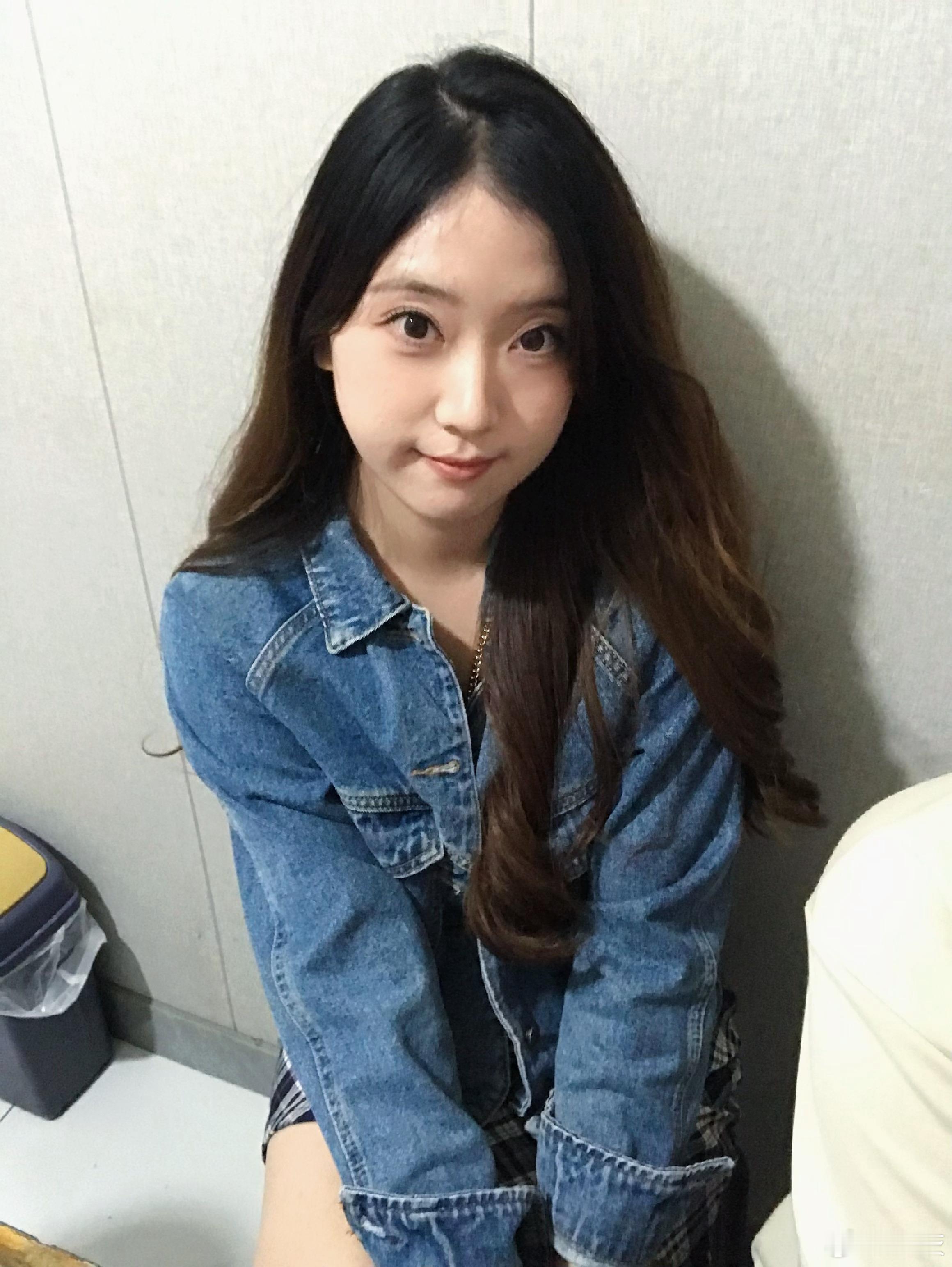 我真没招了 谁来救救这个双吉梦女翻了一下购买记录开学一个月吃了17个双吉🍔就这