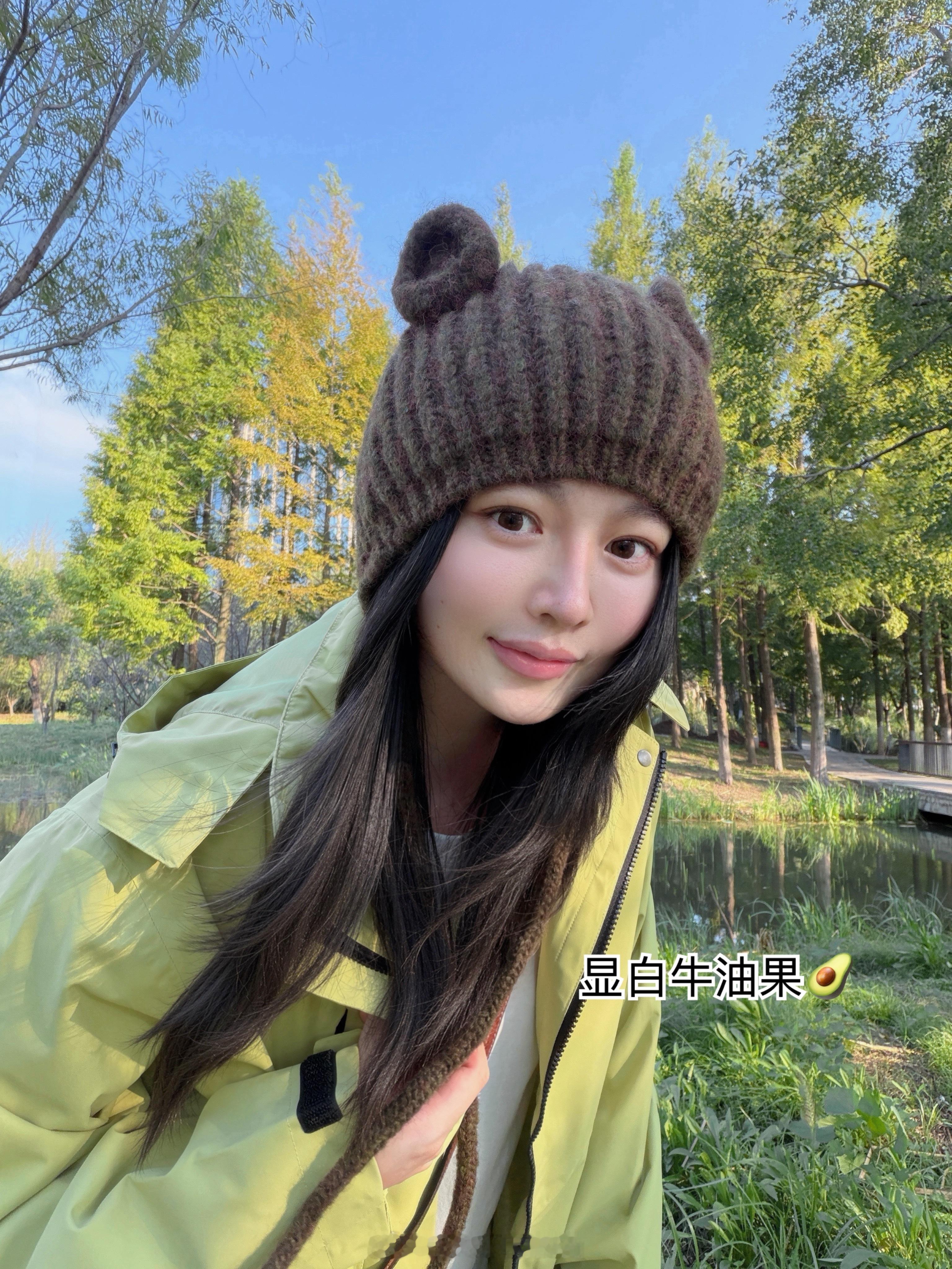 今天晚点出三合一冲锋衣链接~俺现在连滚带爬工作ing[期待] 尺码比较足，XS-