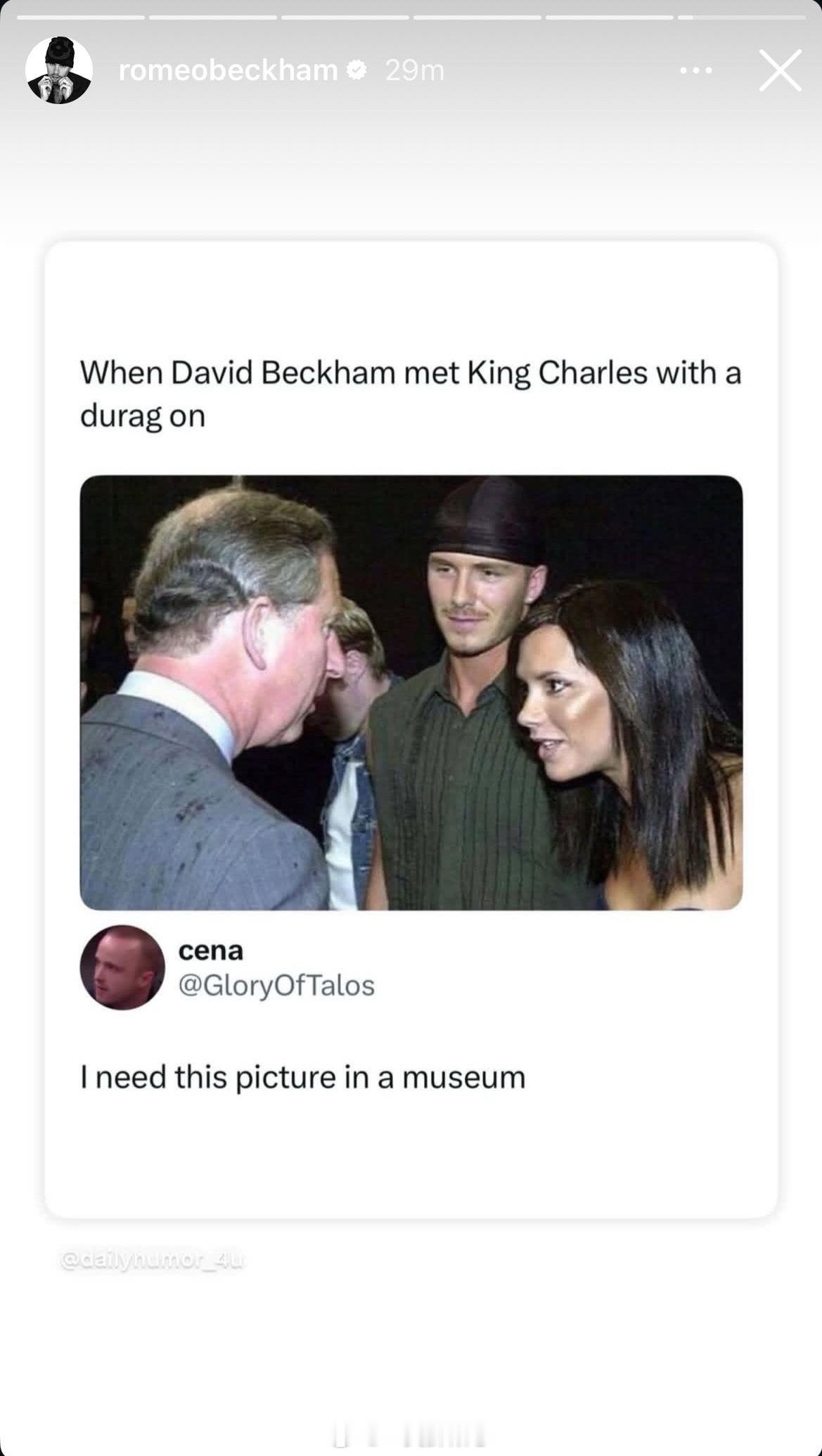 罗密欧贝克汉姆转了个图，意思如图：当David Beckham带着头巾见查尔斯我