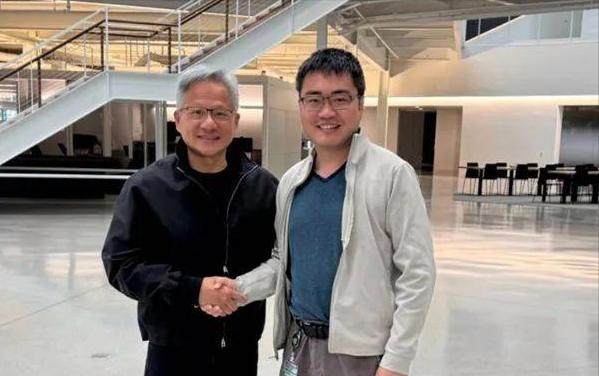 中国2名顶级科学家，将为美国效力，都是清华大学毕业，网友炸锅。
 
中国顶级学府