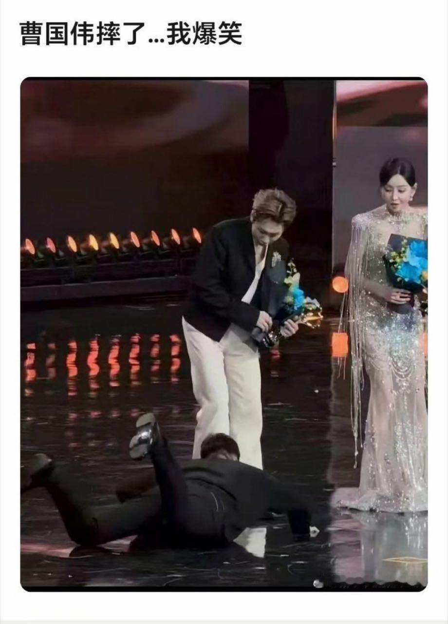 啊啊哈哈哈哈啦哈哈哈哈 