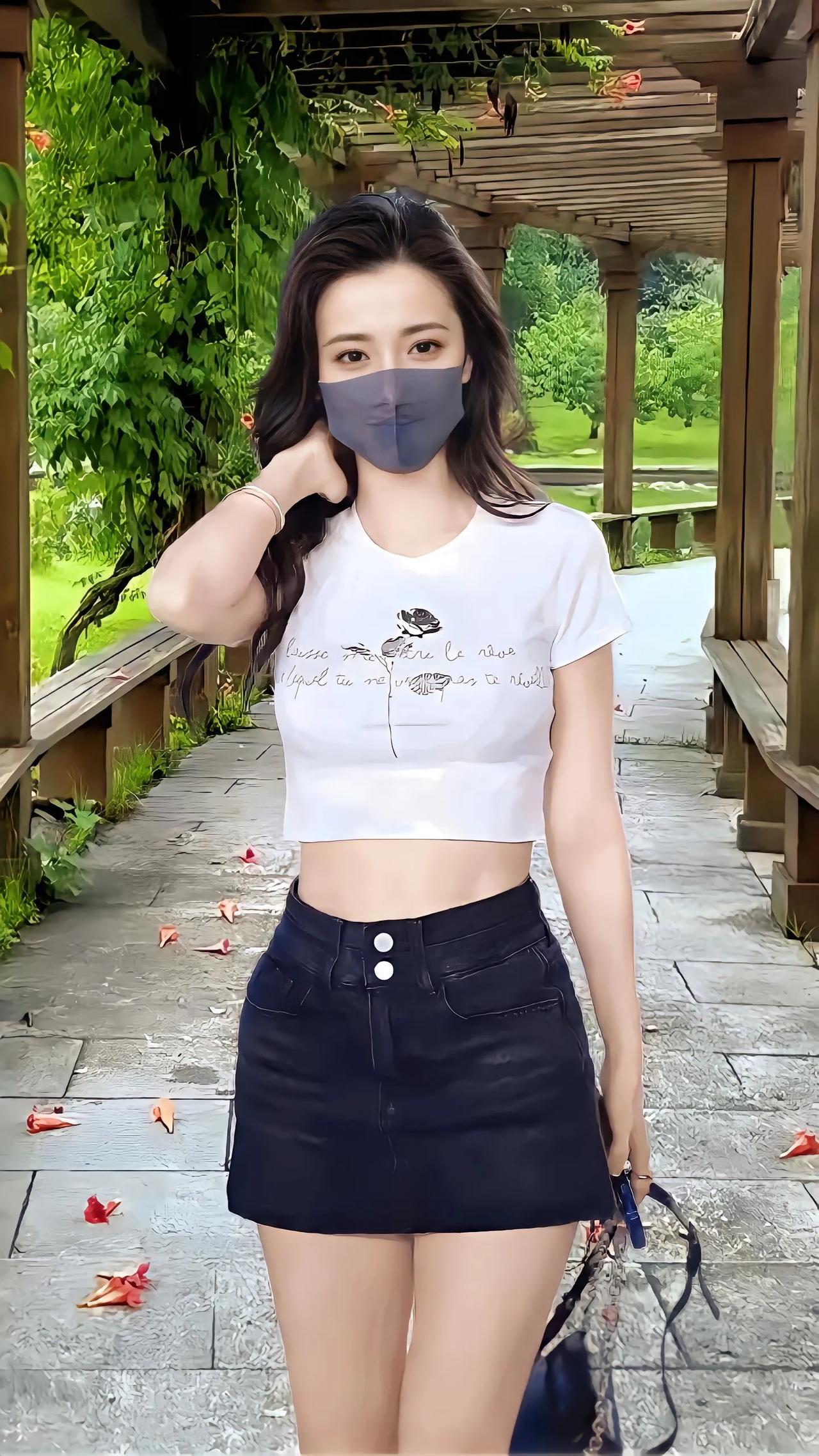如今已经不再是谈性色变的年代了，在夫妻之间，更没有什么说不出口的东西。

在婚姻