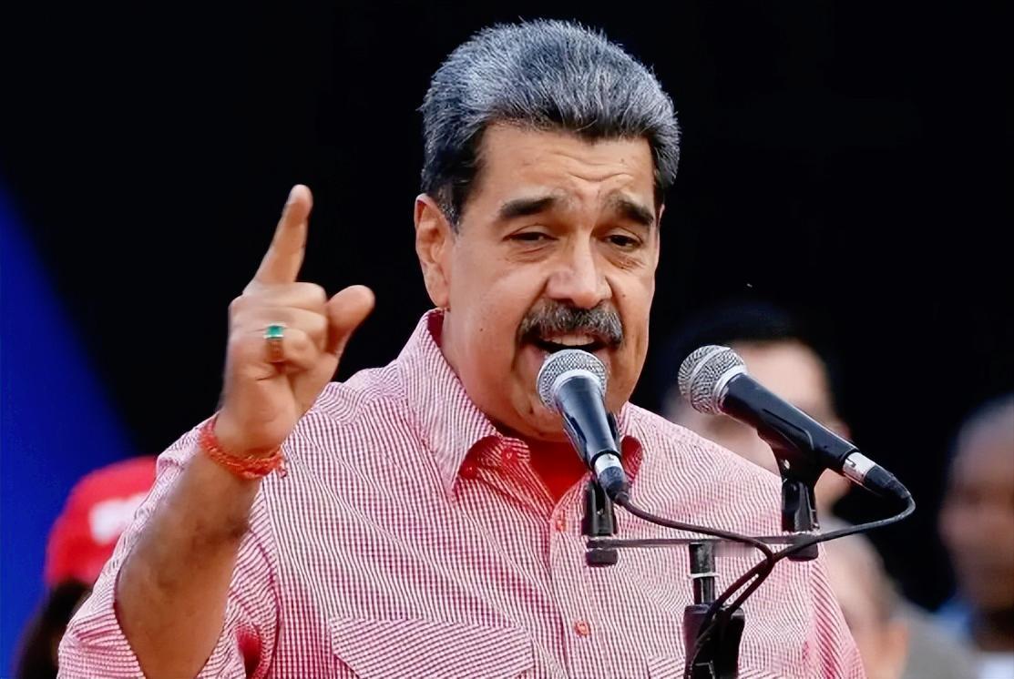 彻底闹僵了，5个美国人在委内瑞拉说扣就被扣了，美媒一早就跳出来喊“涉毒”，这看似