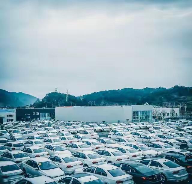 埃安的今天，就是某些车企的明天：电池爆雷只是第一块多米诺骨牌
2026年7月，广