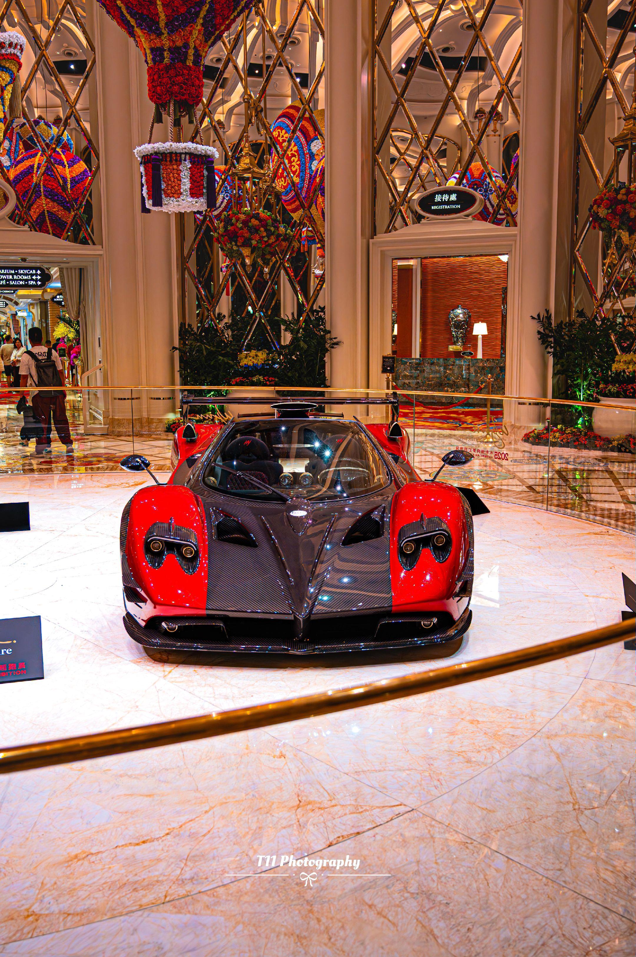 来自Mike大佬的Zonda红蓝双子星。Pagani Zonda MY...
