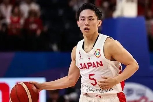 巅峰郭艾伦的水平有没有达到河村永辉的水平？ ​​​