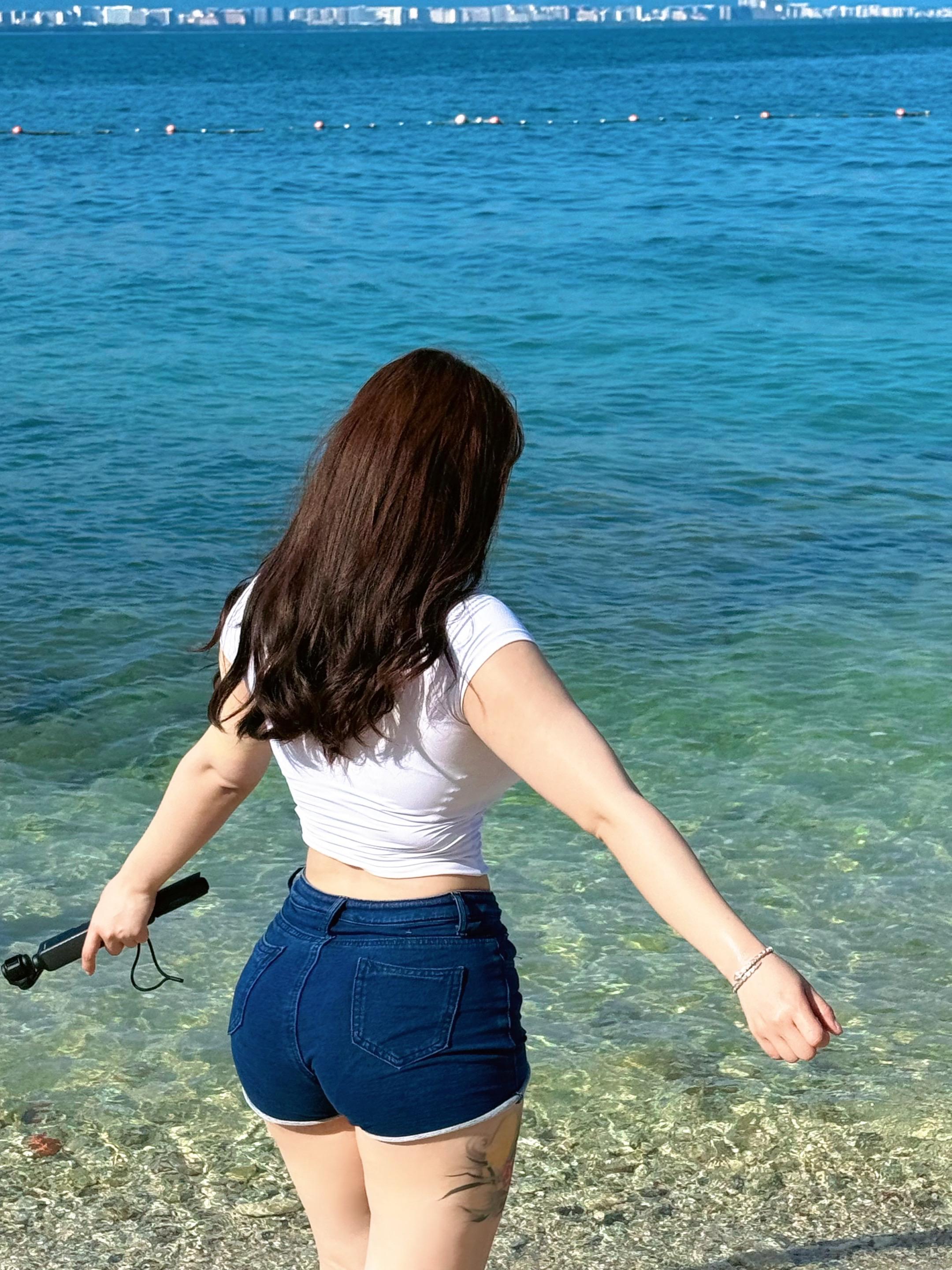 永远自由永远热烈。