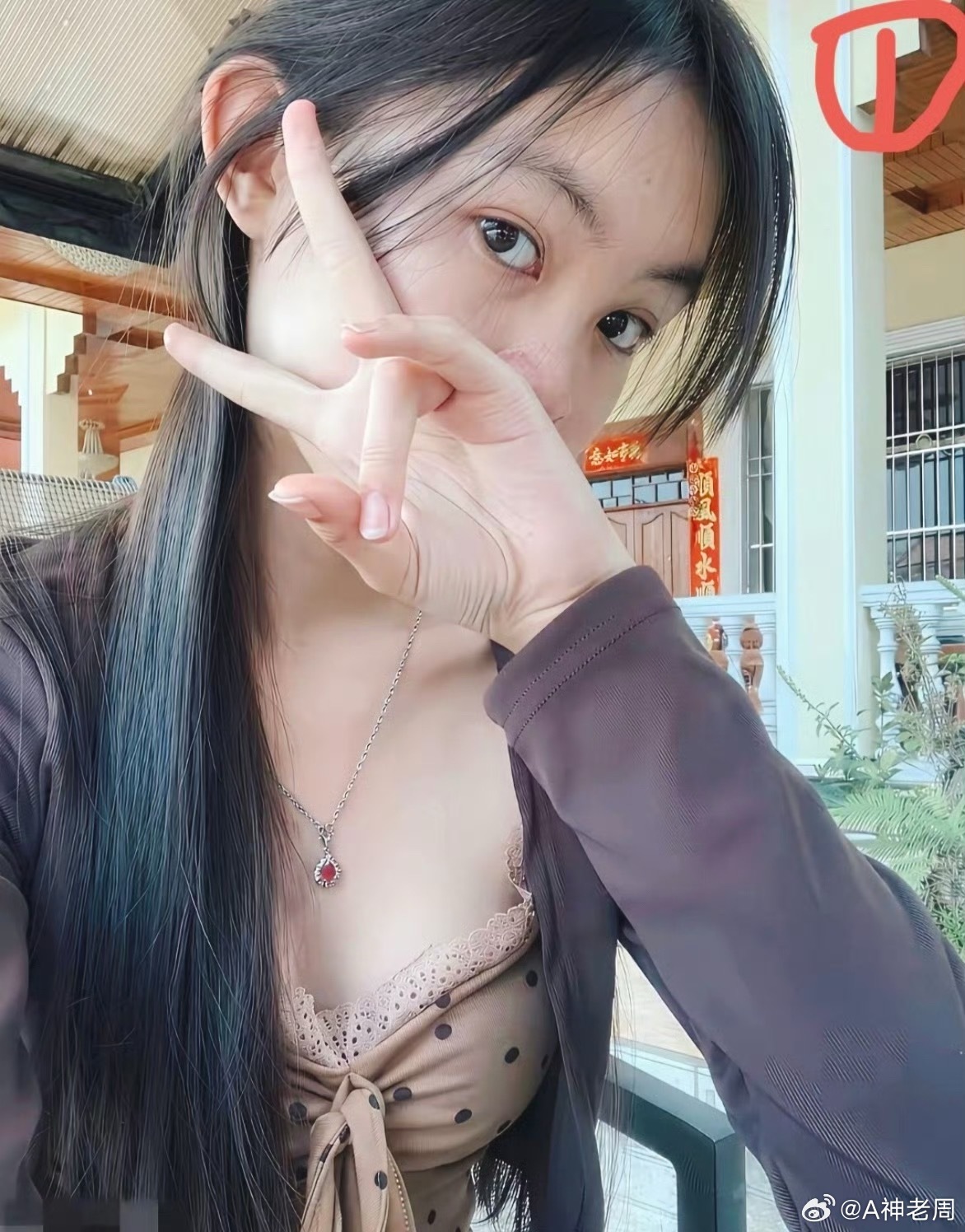 都是20岁的年纪，谁能代表真正的青春又有灵气？ 