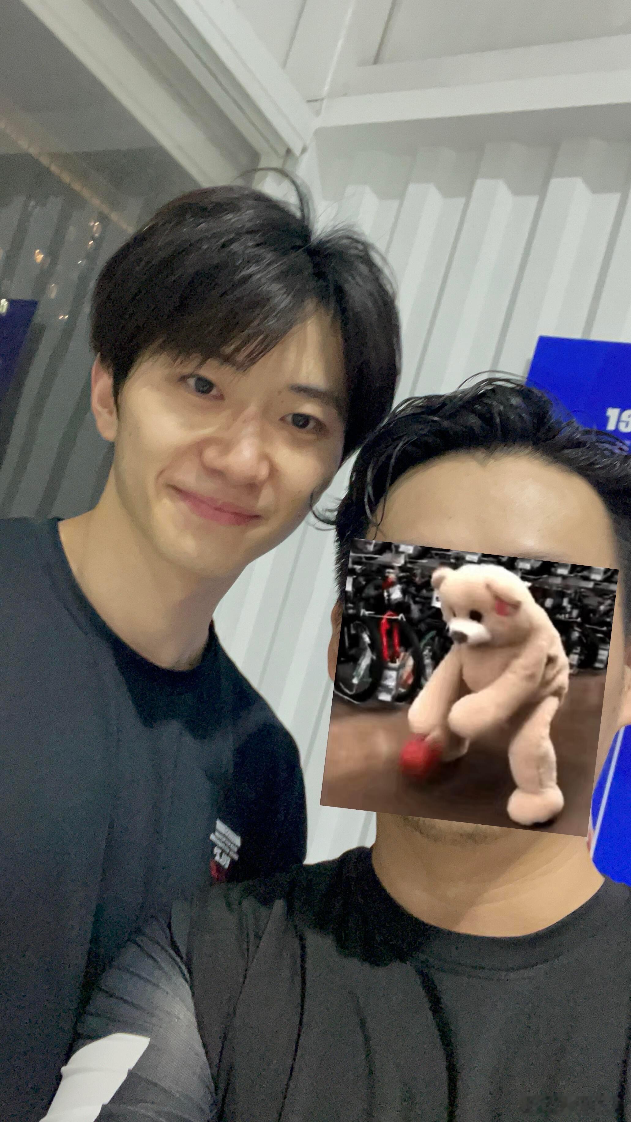 乐远cp[超话] 乐晨被偶遇了 ​​​