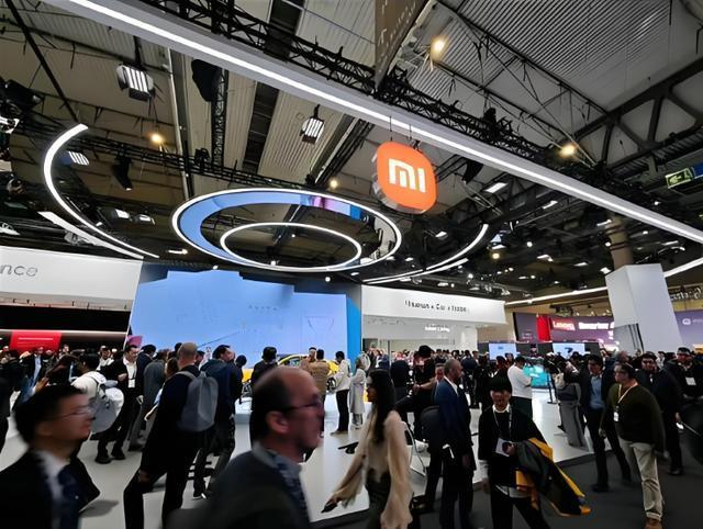 小米17T系列曝光！天玑旗舰+7000mAh，国内却买不到？
讲真，一提小米，“