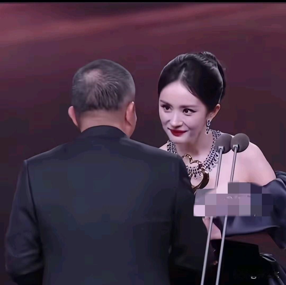 杨幂给人的感觉就是心态好[赞]