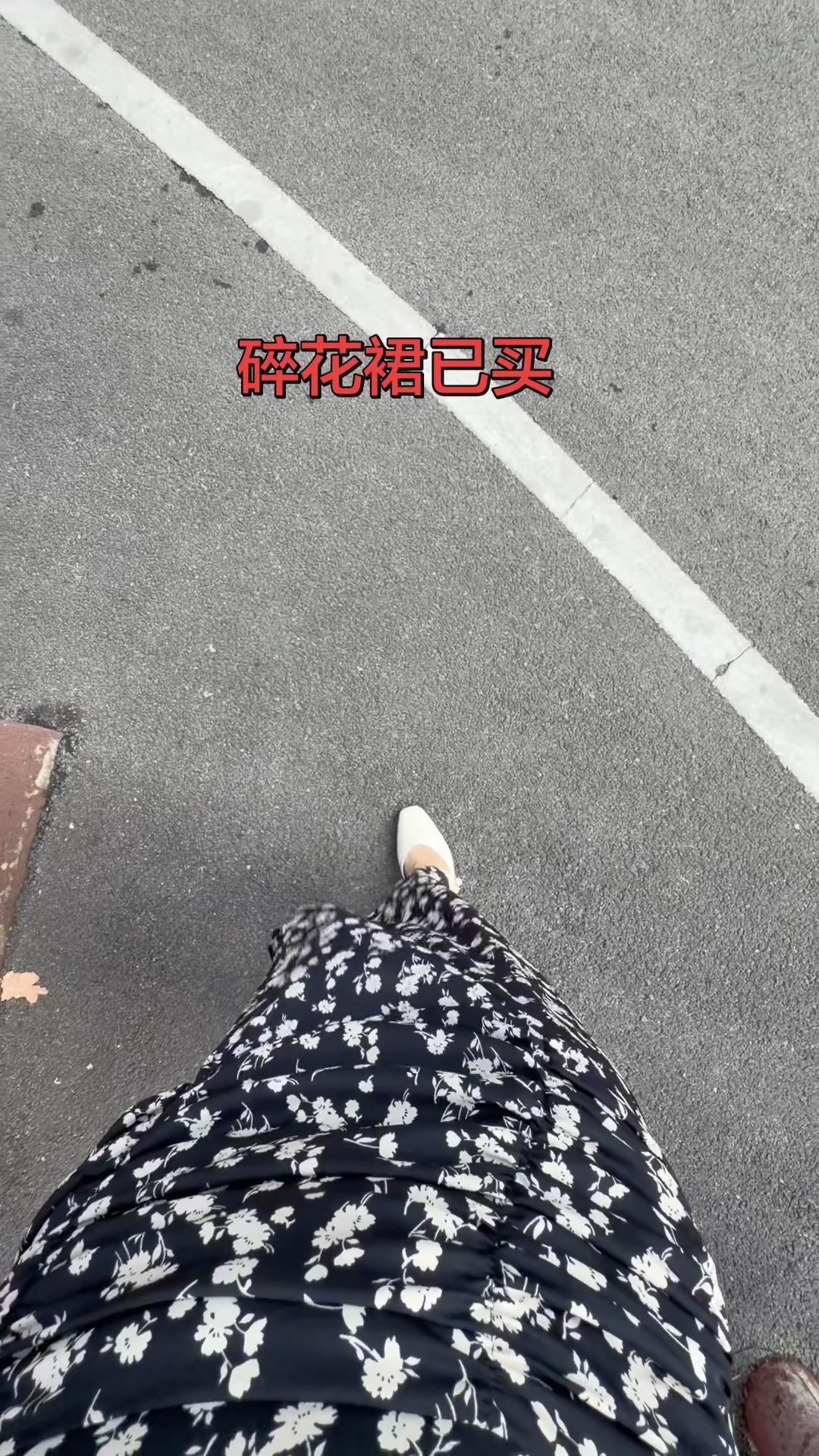 夏天当然要穿碎花裙了 碎花裙的魅力