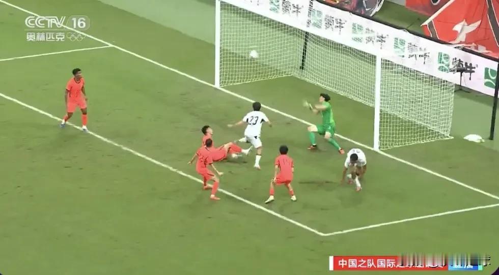 赛前邵佳一说战绩放在首位，国足却0‑3完败给新西兰

赛前邵佳一在发布会表态，对