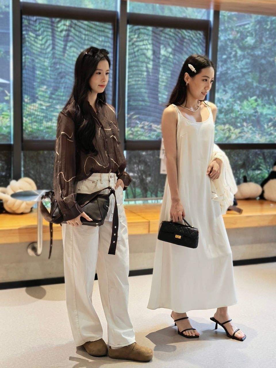 上次群里莫名其妙卖了一大堆的对白女装......它秋冬最大力度的活动来啦~~我一