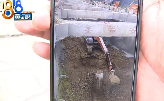 杭州余杭，丁先生将两台挖掘机租赁给工地，遭遇台风侵袭，设备被积水淹没，预估损失7