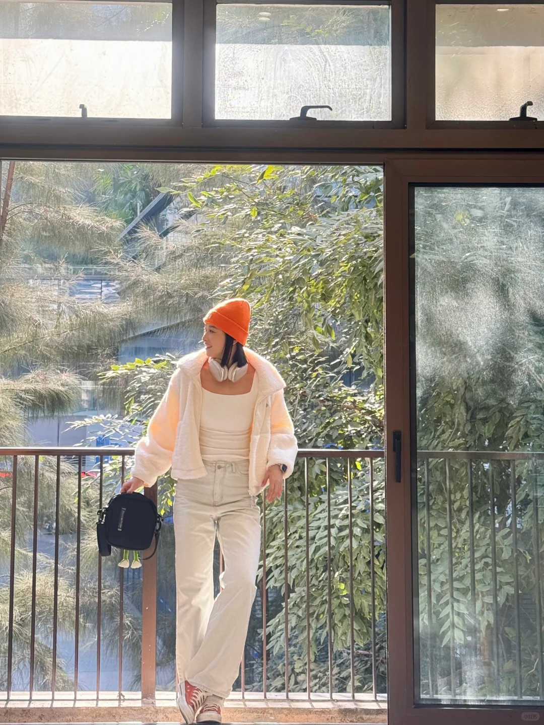 😃高高兴兴出门 吃的溜饱回家