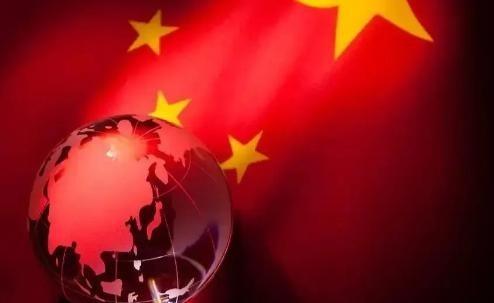 真是太反常，美国，法国，日本等西方国家惊奇发现，中国已经成为了全球的焦点，中国制