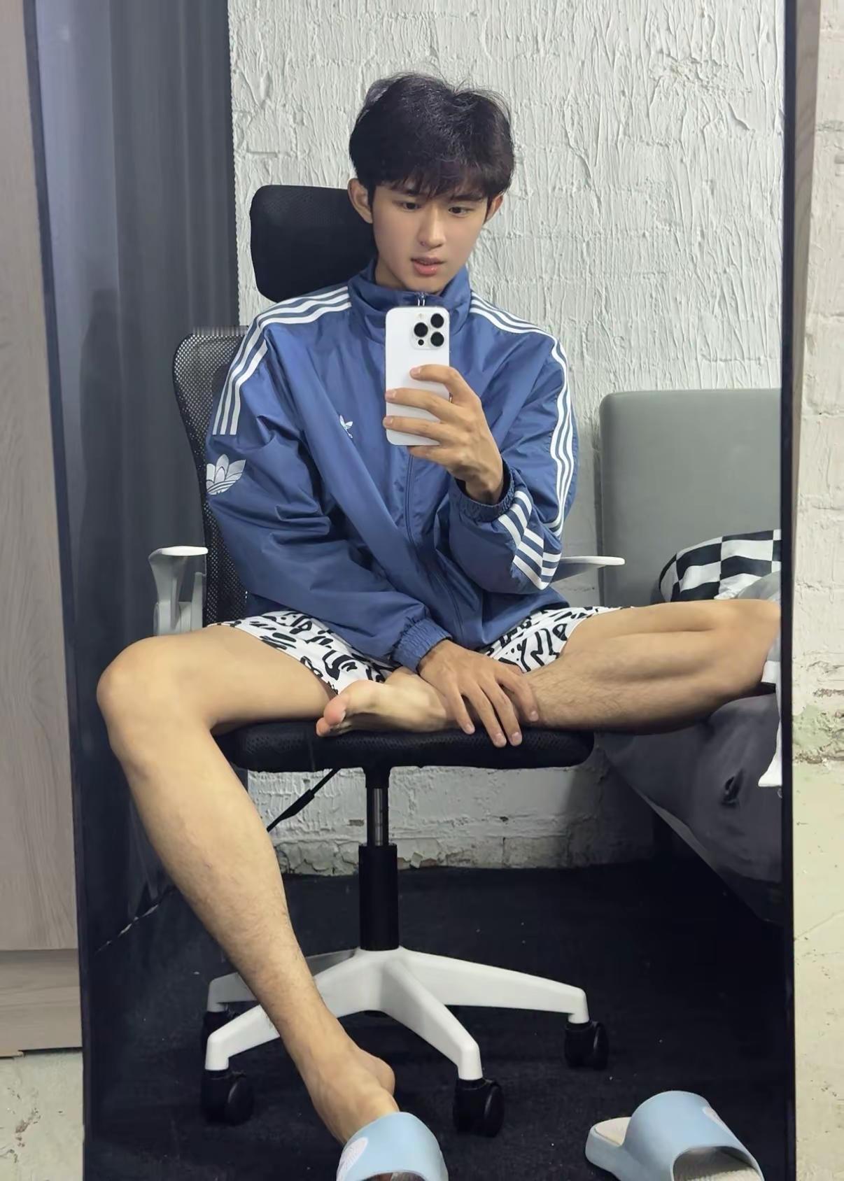 三张够吗？ootdtop1