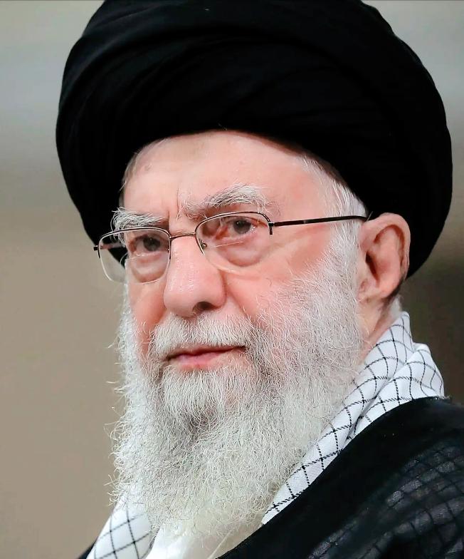 现在美国和以色列估计肠子都悔青了，总算搞明白闯了多大的祸，你炸伊朗的地盘也行，炸