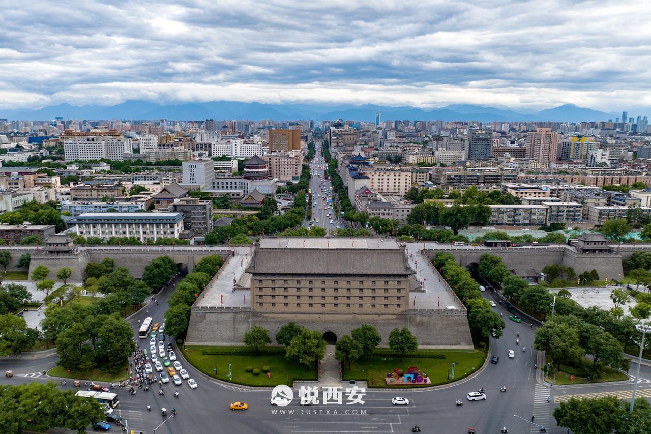 西安“十五五”规划内容中关于综合立体交通网络建设的部分目标任务↓↓↓
① 航空网