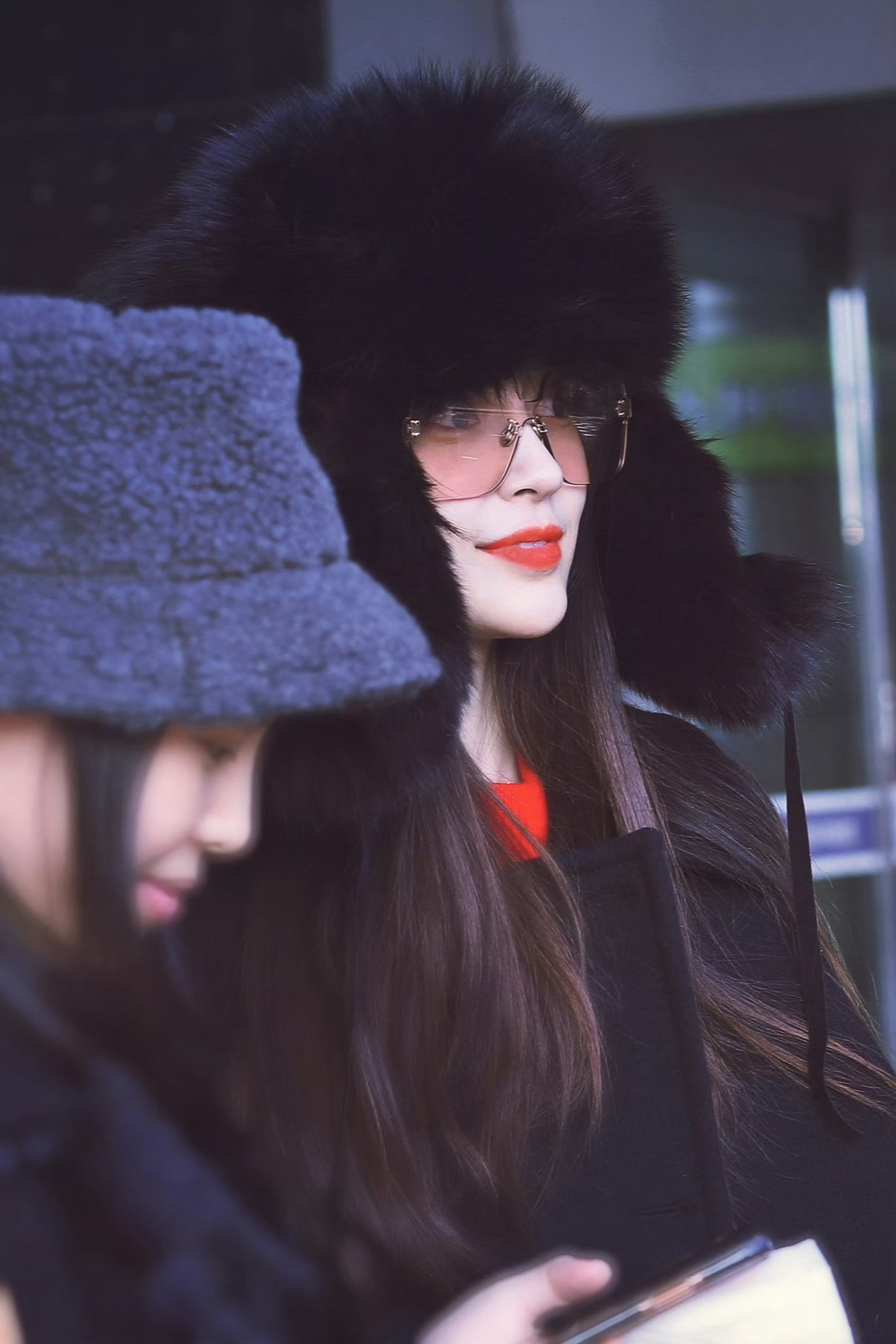 angelababy angelababy “不同蔷薇，你可是明艳从不凋零的玫瑰