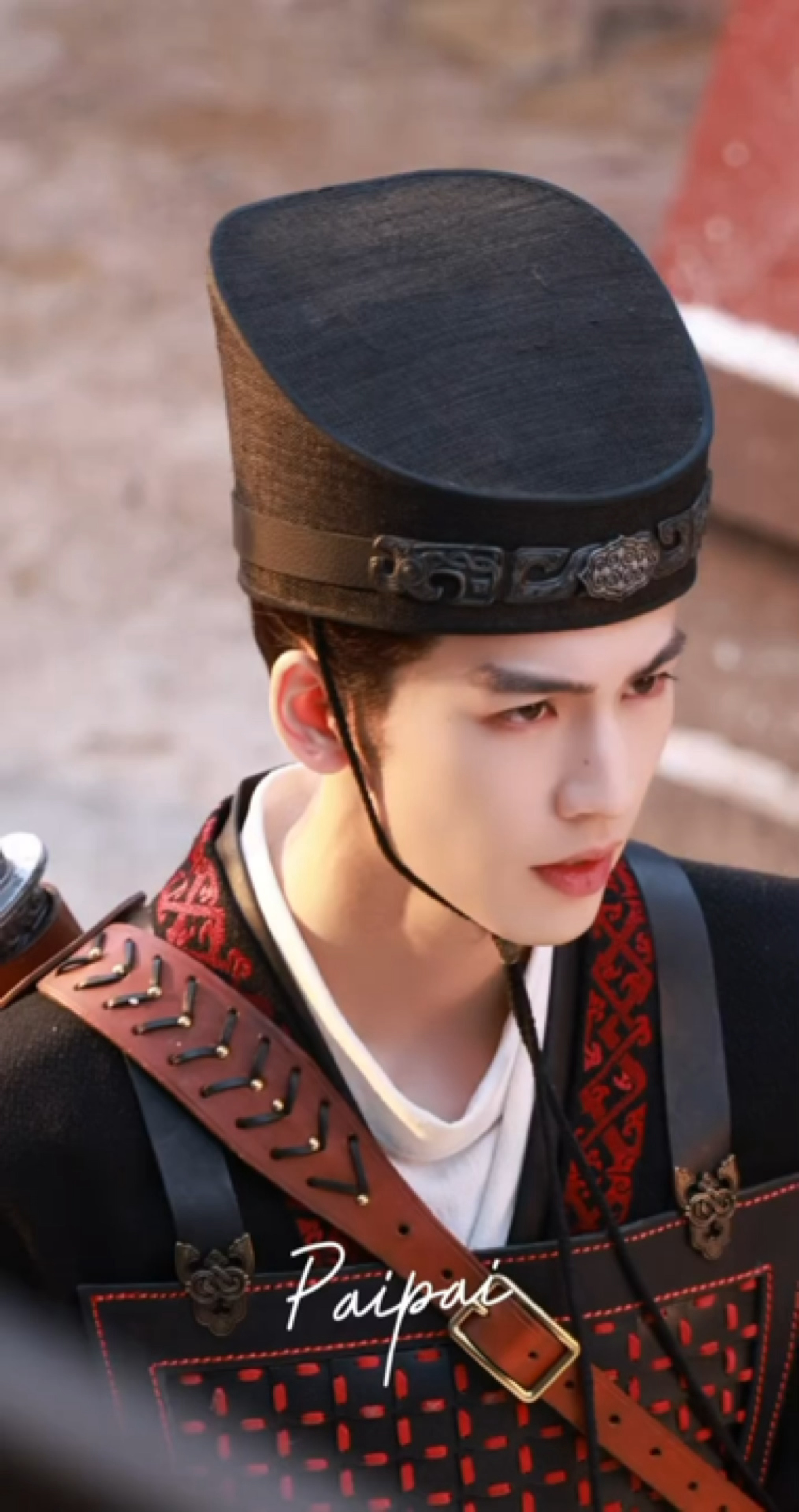 张凌赫 x 归鸾丨爱看一些萧厉官服诱惑 杨迪cos张凌赫跨年造型