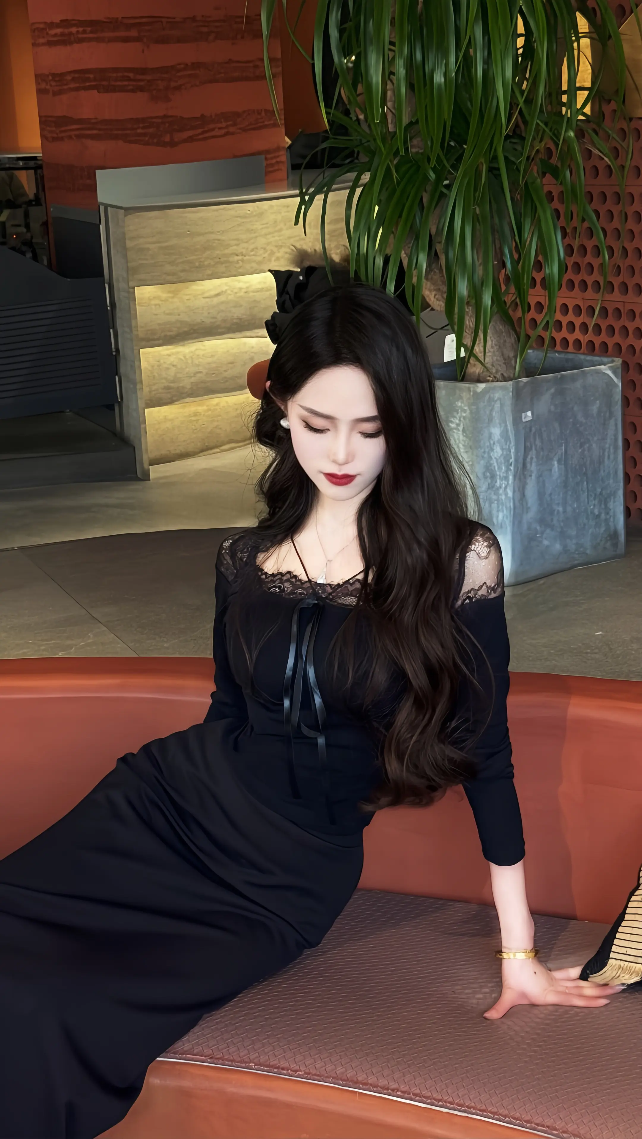 背后议论我的时候可以欣赏我56cm的腰围