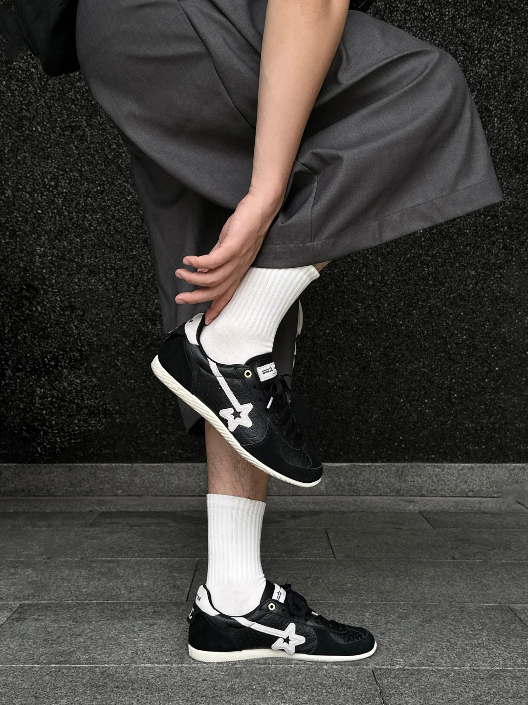 我不管🤩All black搭这双是真的硬帅