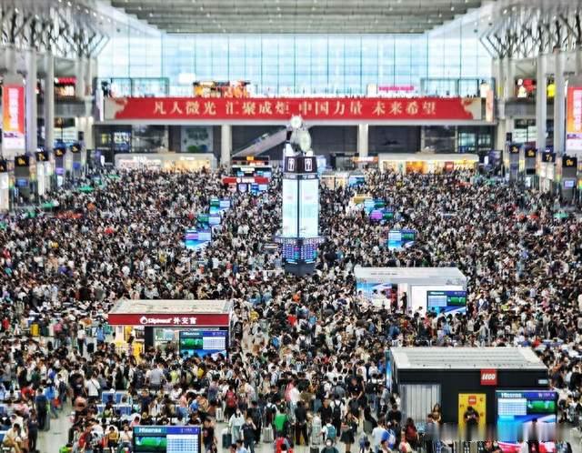 中秋国庆出行注意！火车票今天开抢，退票规则有变化