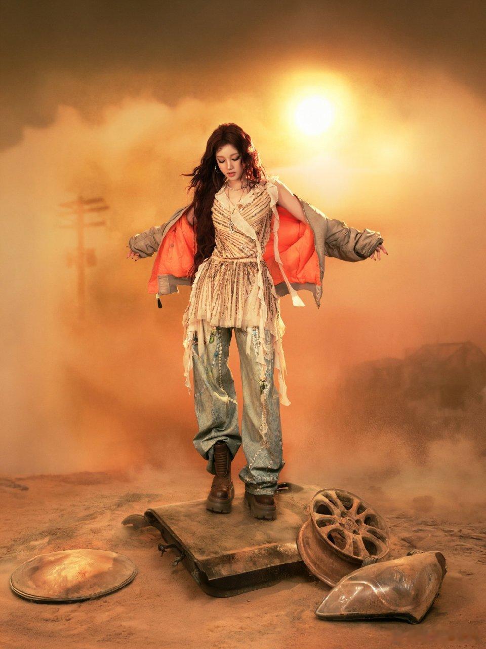 宋雨琦 红发美杜莎 谁能躲过宋雨琦的红发造型！又美又飒的神态完美契合美杜莎的魅惑