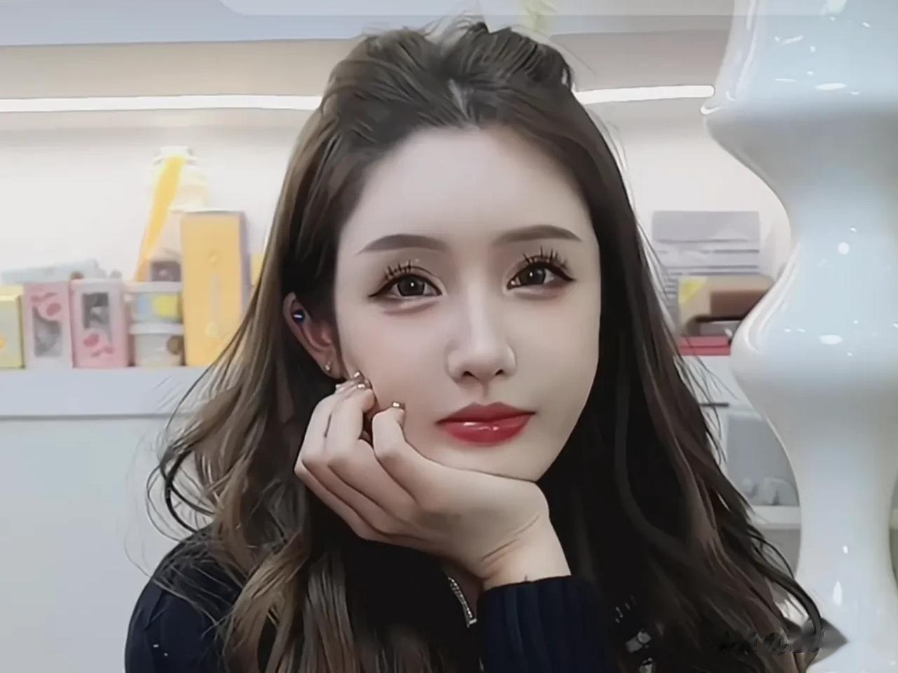 一男子花600买大美手机号 ，威胁让大美报销  
大美骂这不三驴比吗？我让你买手