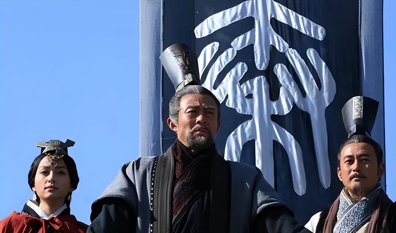 公元前221年，一个叫嬴政的男人干了一件事，影响了之后两千多年。公元395年，另