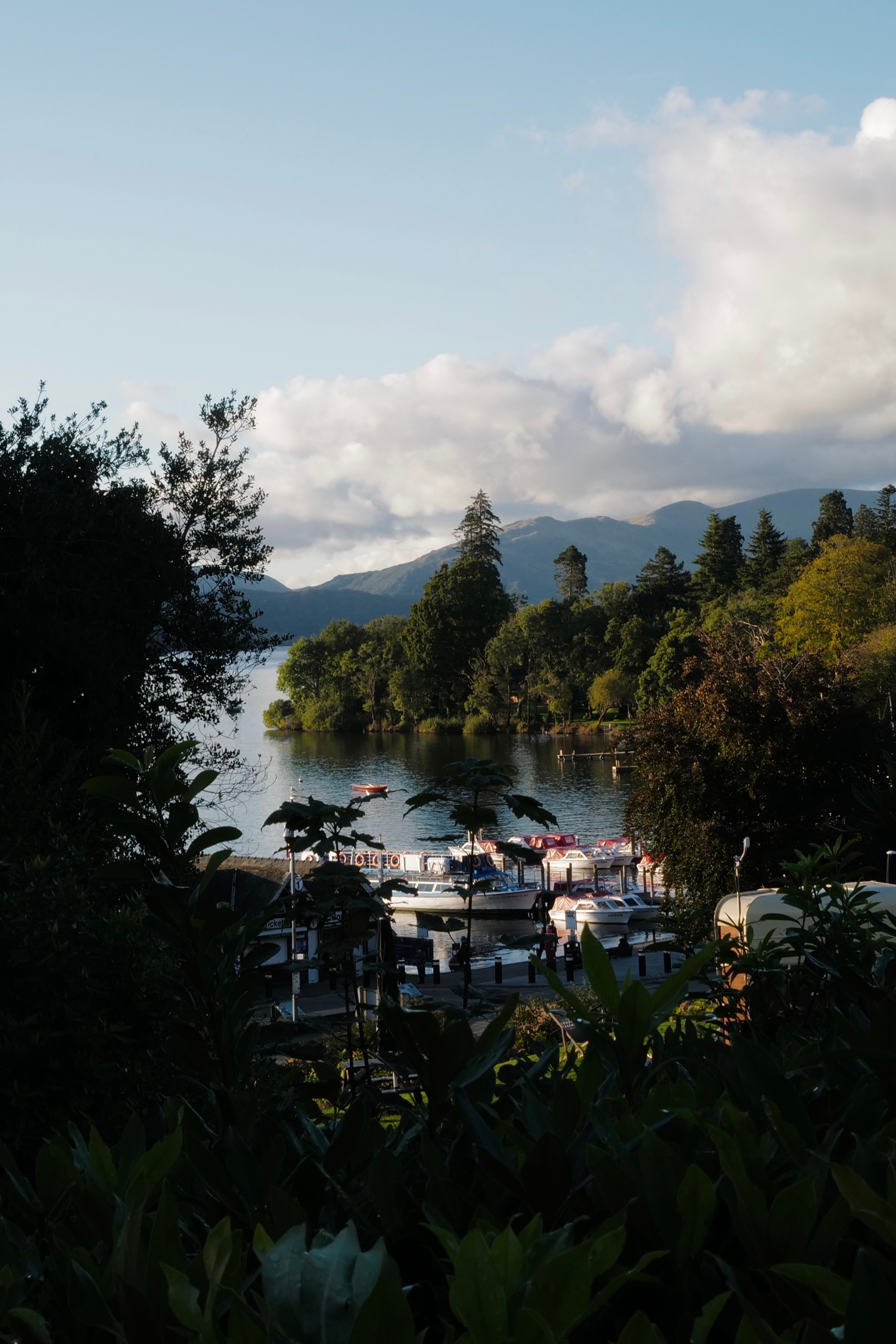 GAY9 虽然尚未能忘掉一切，但湖区确是至胜的佳景 ​​​