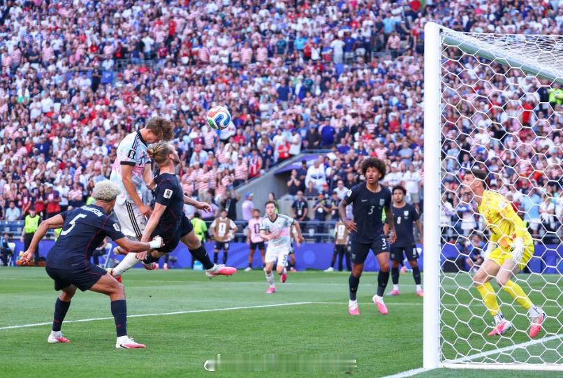 世界杯：正义必胜！德凯特拉雷独造3球，比利时4-1美国约战西班牙2北京时间7月7