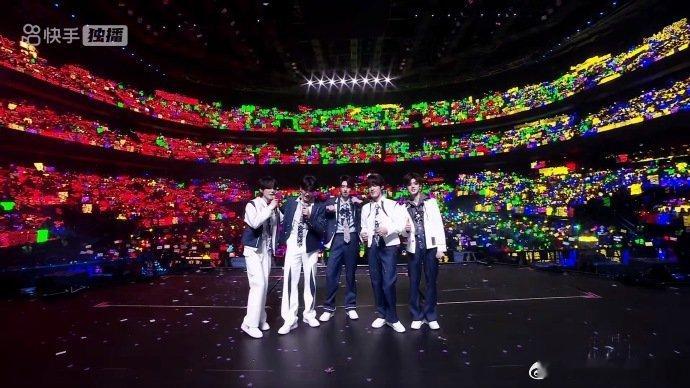 TOP演唱会全场大合照TOP演唱会人气