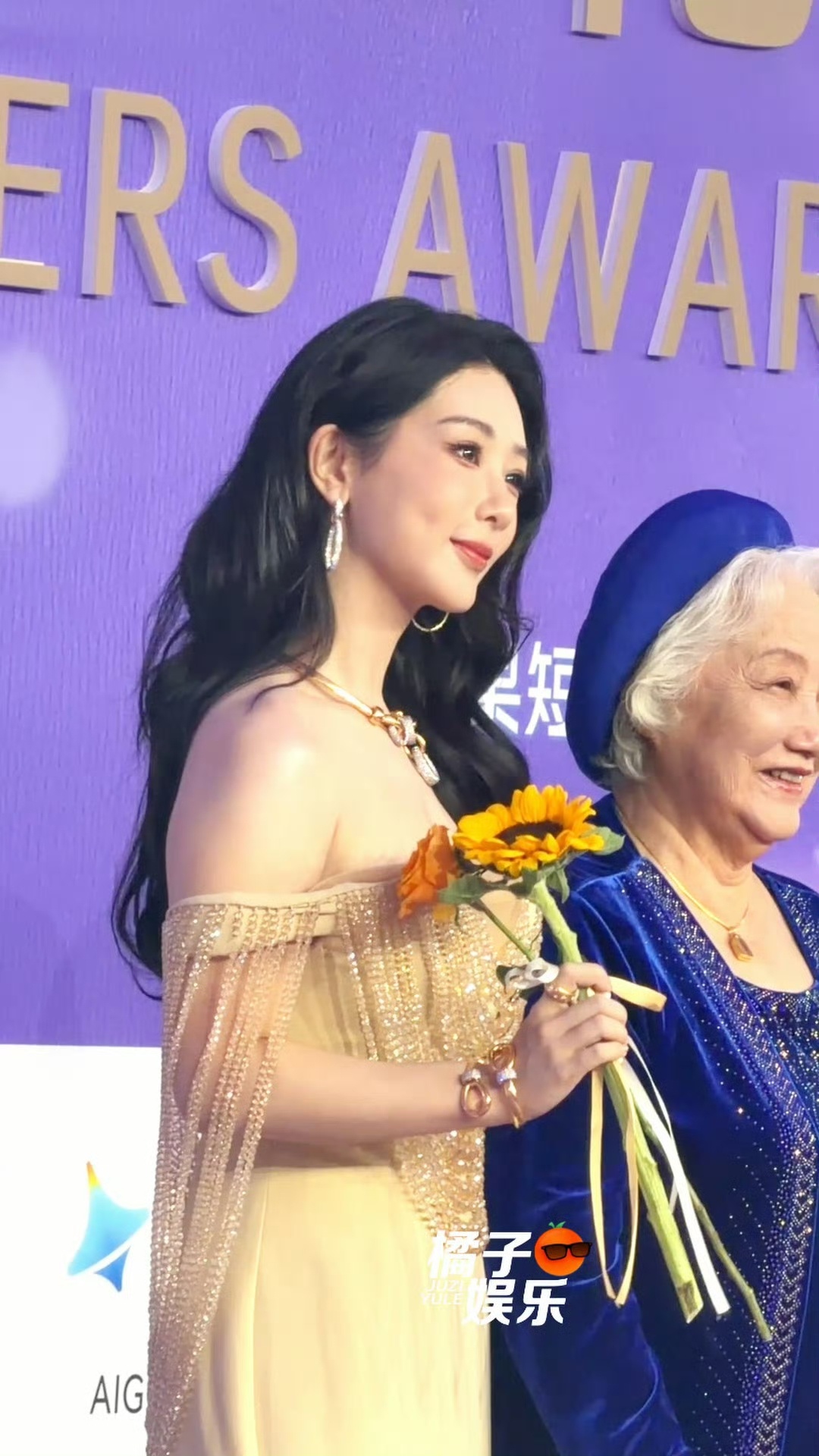 百花奖好多高定媒体发的杨紫怼脸，你们觉得状态如何 