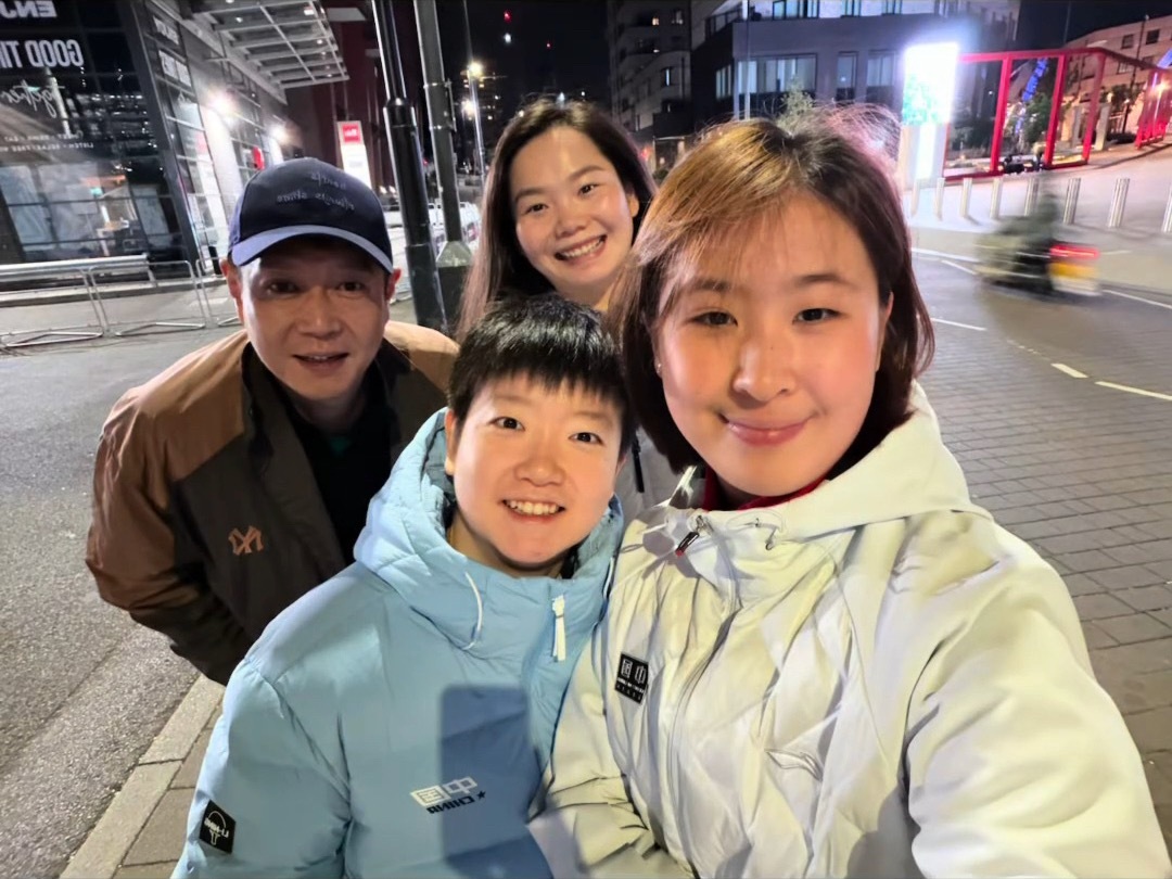 颖颖笑的话 我就开心 