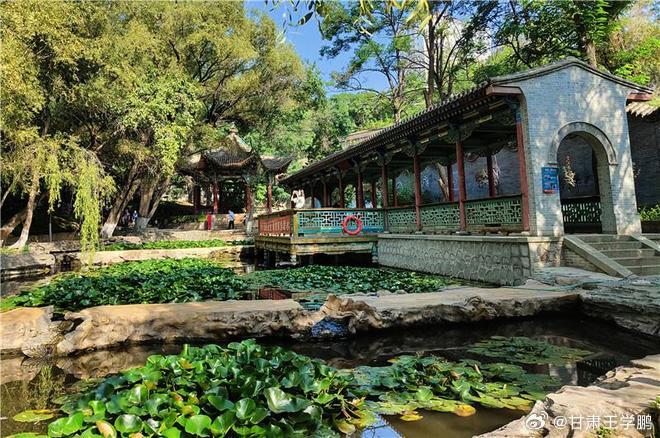 别只知道中山桥兰州还有这些纳凉地老兰州人私藏纳凉地 —— 五泉山公园。山林幽深，