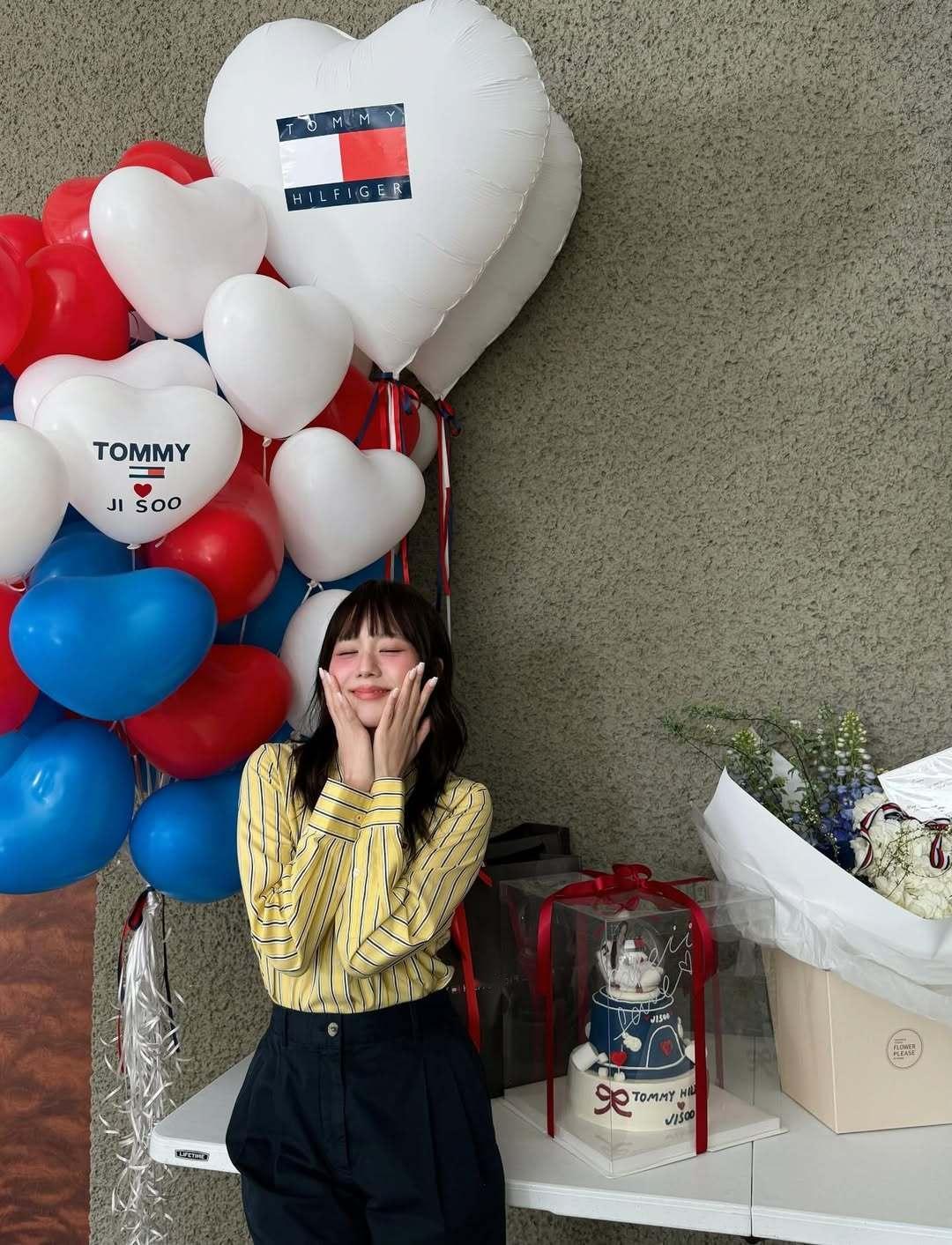 260410 Jisoo更新 IG✨“💛🌼🍋 pretty!!! 