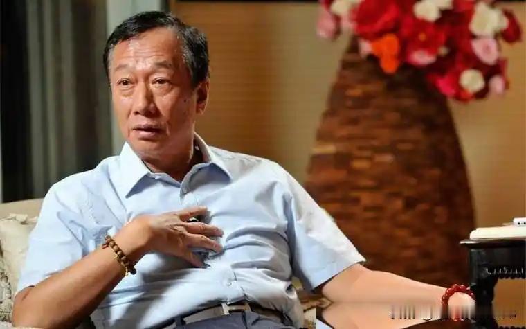 “大陆真敢动手，我就敢把物资送上去。”郭台铭曾公开宣称，若两岸爆发冲突，他绝对不
