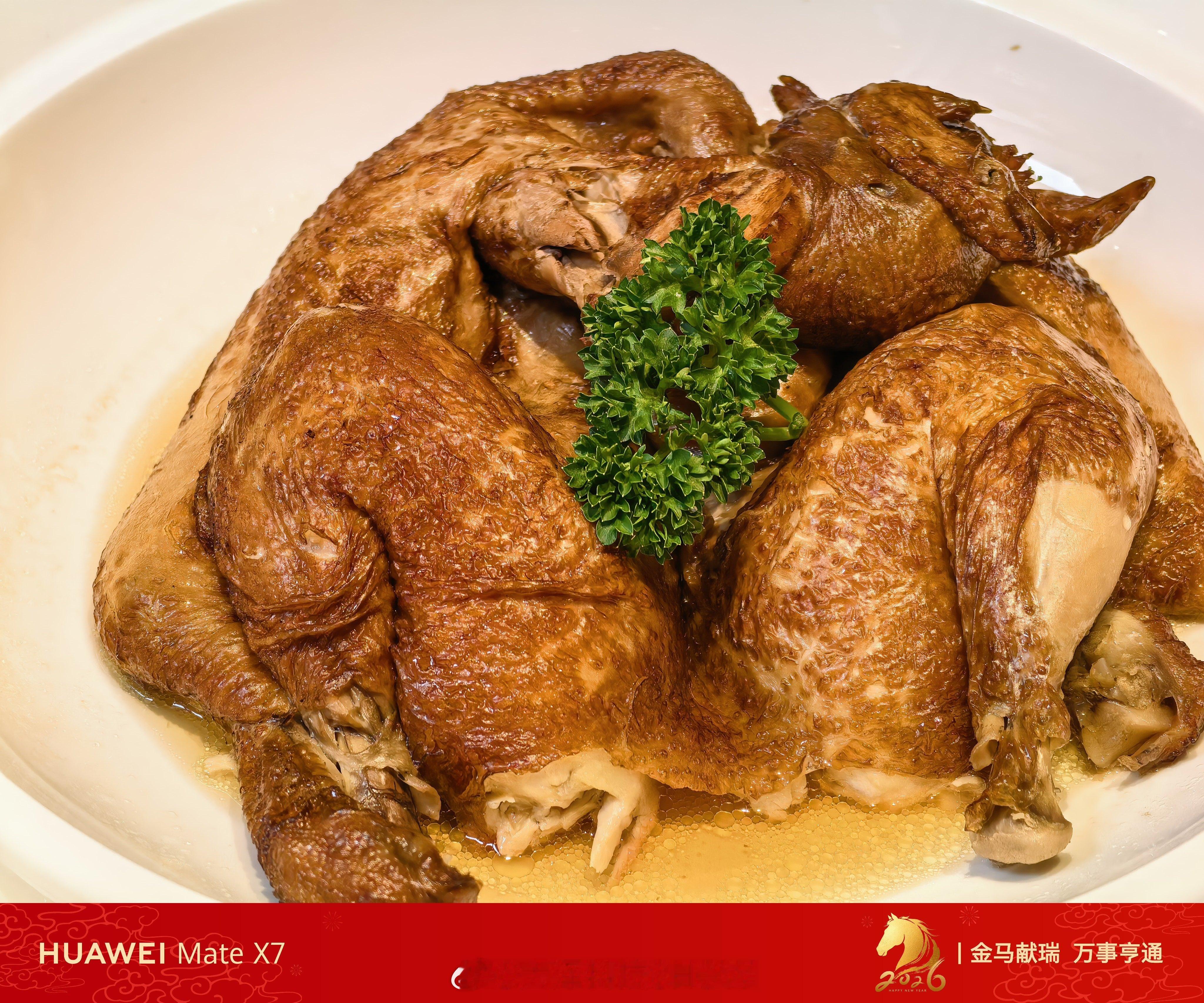 德州扒鸡安排上了，第一次吃非塑封的德州扒鸡，山东这菜码堪比东北……价格太香了 和