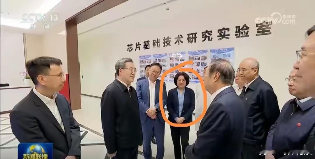 中国半导体能走到今天，靠的不是口号、不是炒作，而是何庭波这样一群默默深耕、死磕到