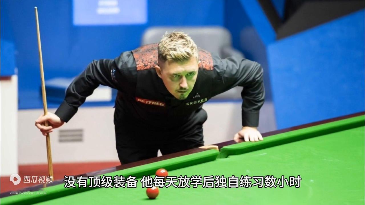 囧哥威尔逊生平事迹的三个细节
1. 从酒保到世界冠军的逆袭
2010年转入职业后