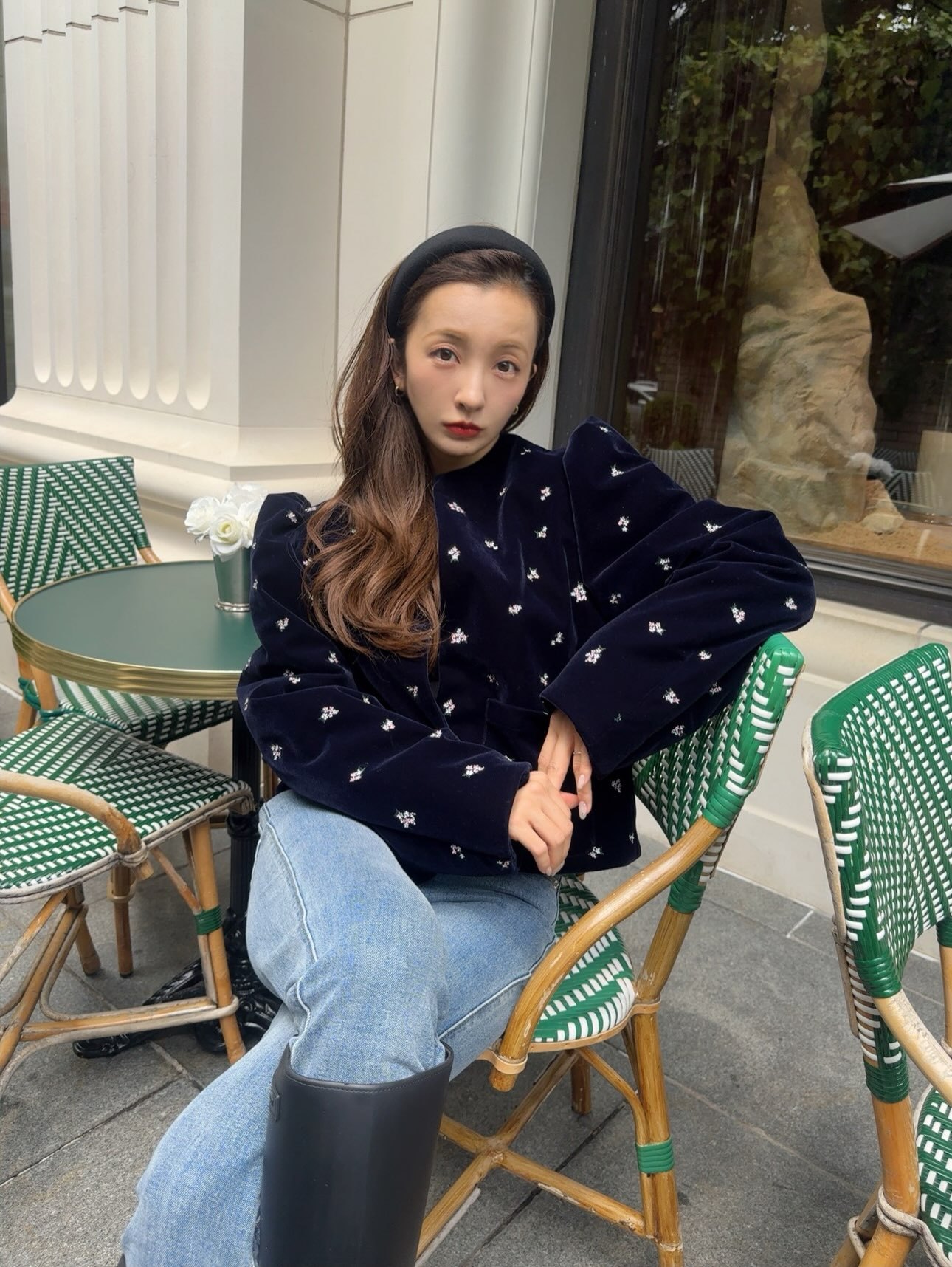 板野友美[超话] 261002 ins更新ベロアジャケットお気に入り🫶🏻カラ