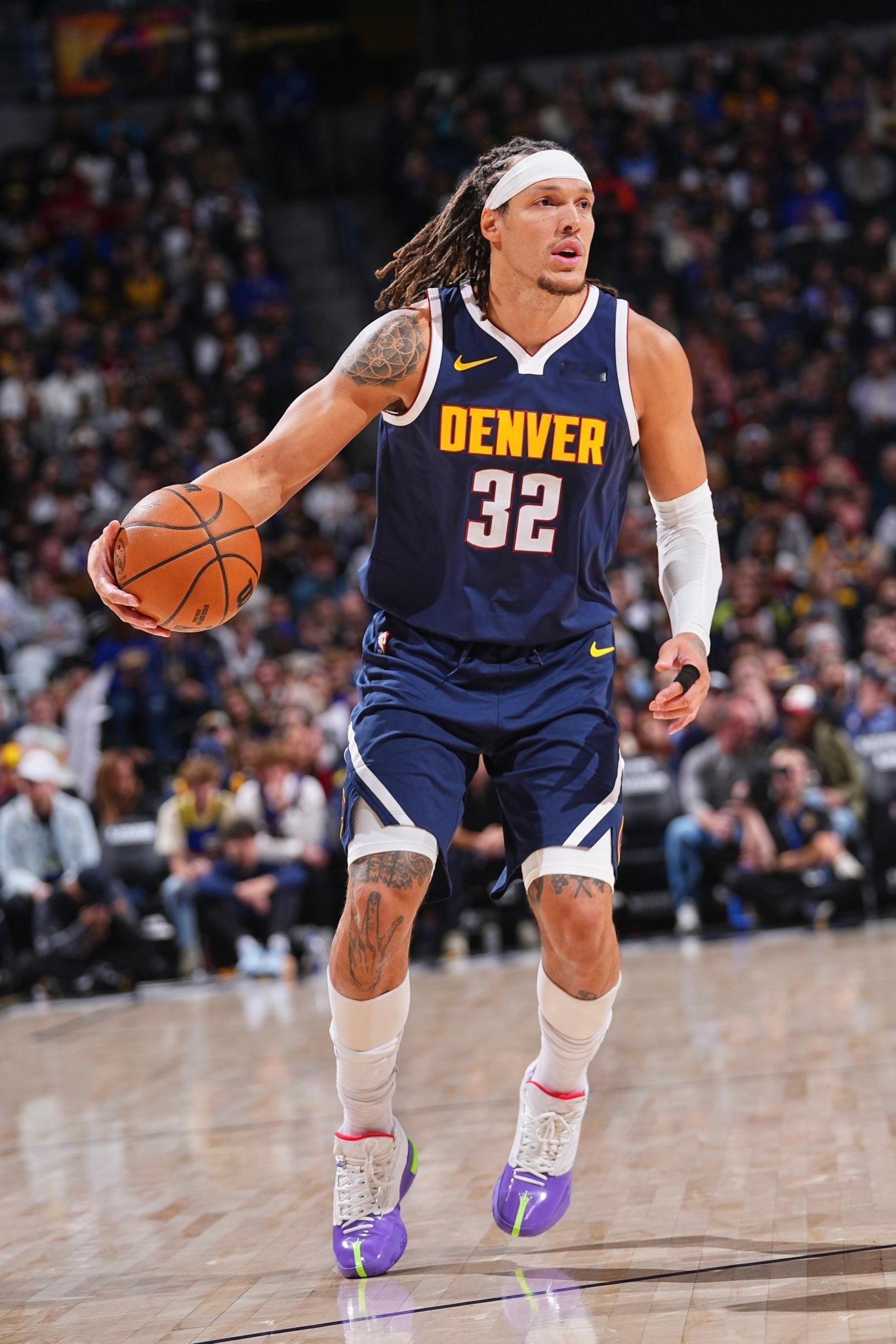 对于掘金来说，虽然战绩目前尚可，休赛期操作得当，但考验他们深度的日子才刚刚开始。