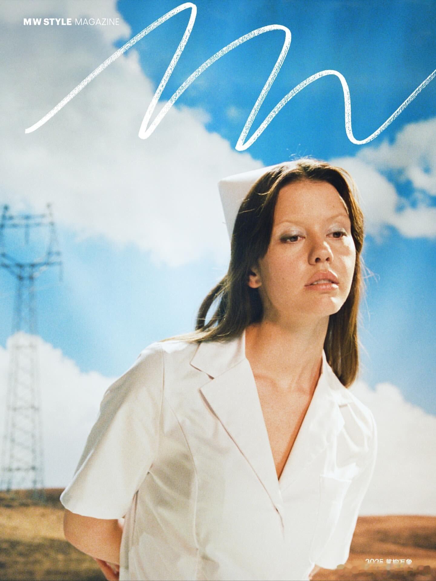 米娅·高斯为Modern Weekly Style拍摄的一组写真 