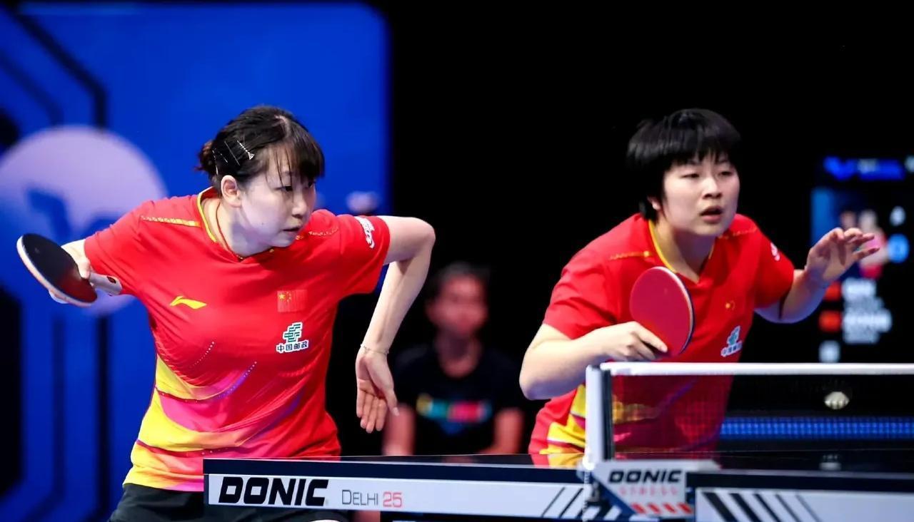 刚刚结束了一场WTT多哈球星挑战赛女双1/8决赛，世界排名第16的国乒新锐组合覃