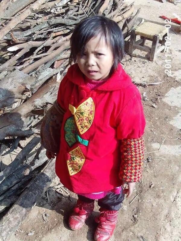 十多年前的小屁孩 就这样水灵灵的长大啦